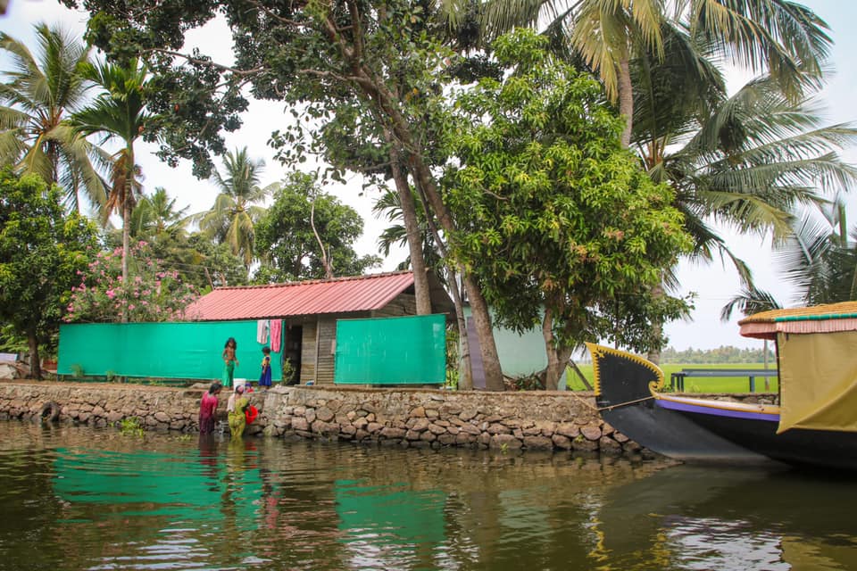 Visiting Alleppey Backwaters 4 days in Kerala Itinerary. 