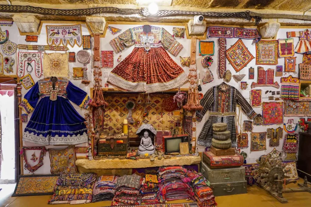Desert Art Gallery tour in Jaisalmer Fort. 