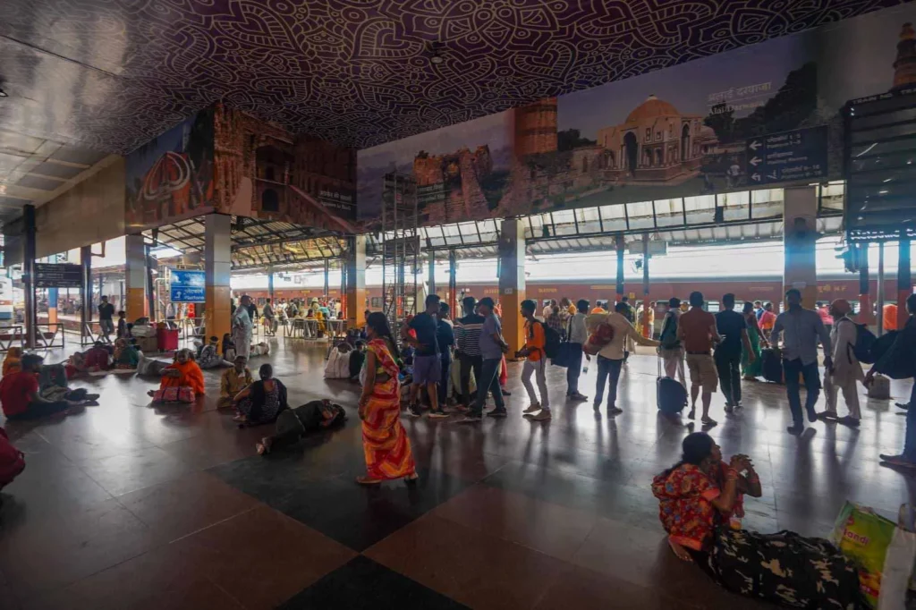 Train travel in India. What is it really like? 