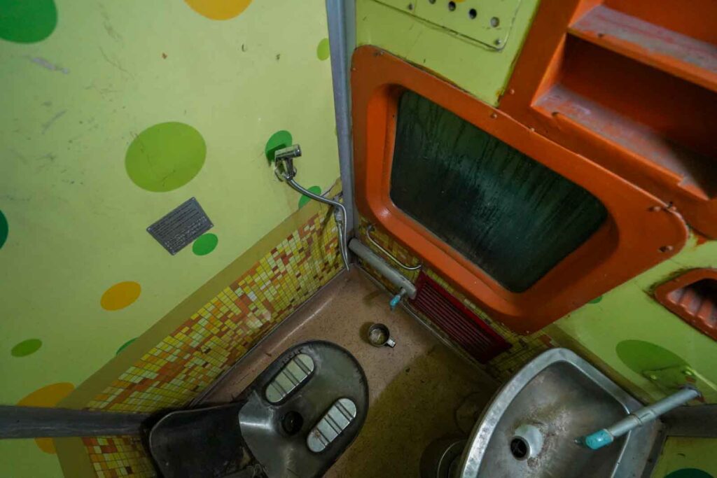 Basic but functional toilets (squat) on board in AC 2-Tier (2A). 
