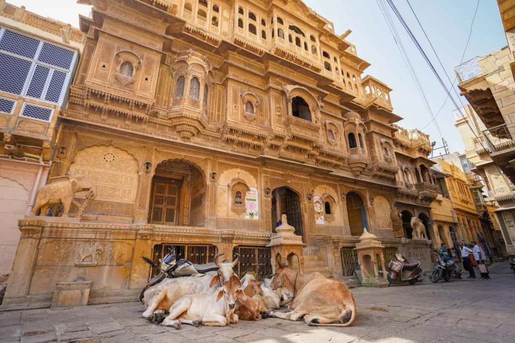 Nathmal Haveli is still in residence today with descendants of the original family.