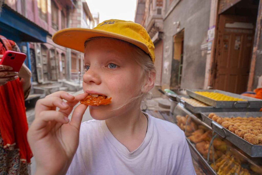 Jalebi famous food in Bikaner. 