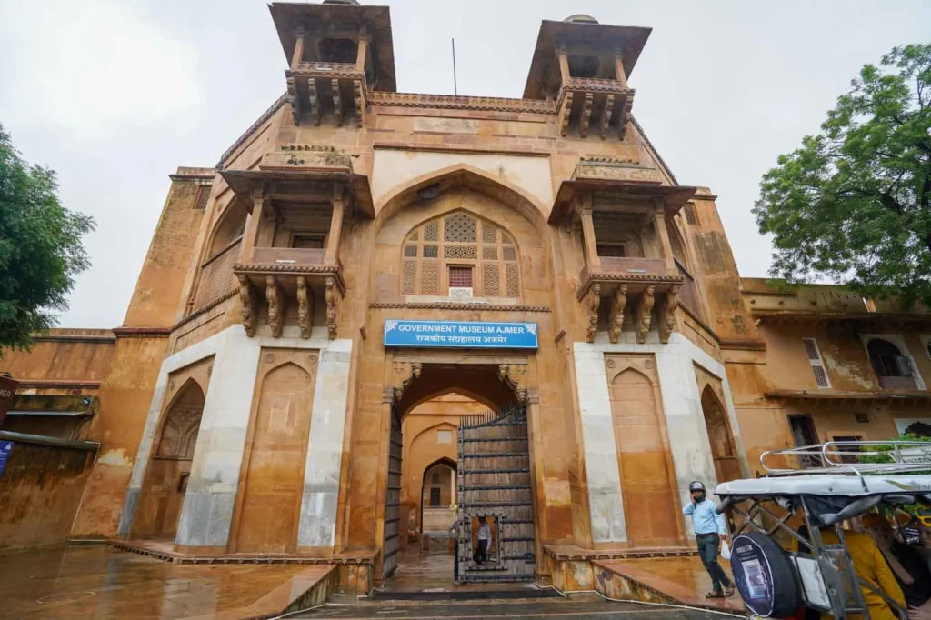 The historical Ajmer Fort is right in the centre of the old city and today houses the Ajmer Government Museum.   