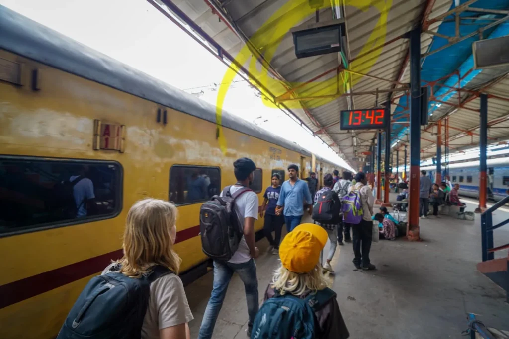 Boarding the train Delhi to Jodhpur. 