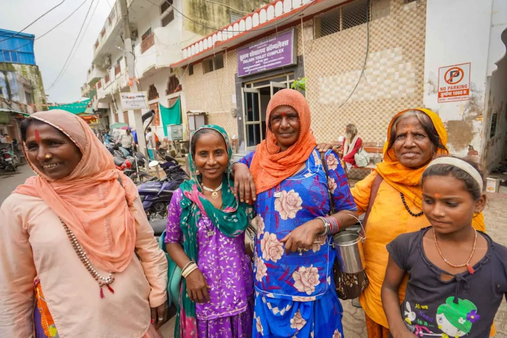 There are other scams like photos with these Hijra on the streets of Pushkar.