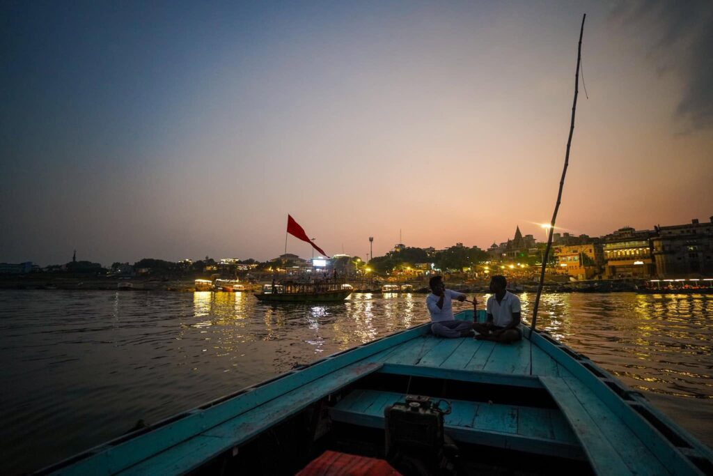 Visiting Varanasi see the burning ghats and Ganga Aarti. 