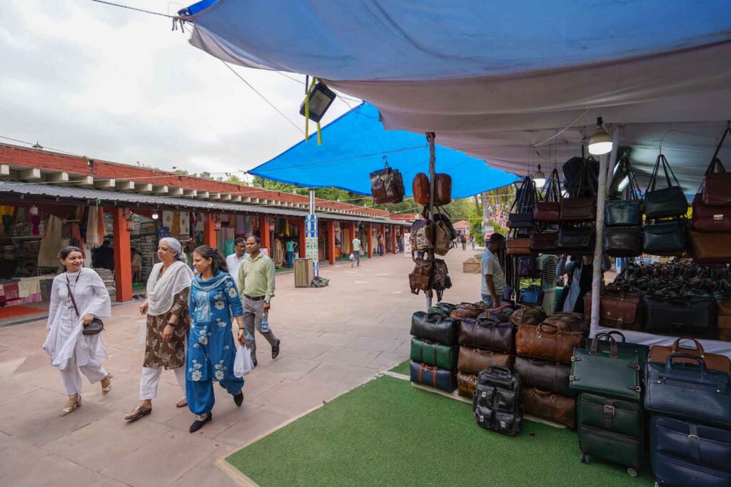 Shopping at the upmarket Dili Haat Market that you actually have to pay to enter. 